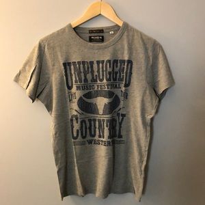 🎸 Jack & Jones Tee M 🎸